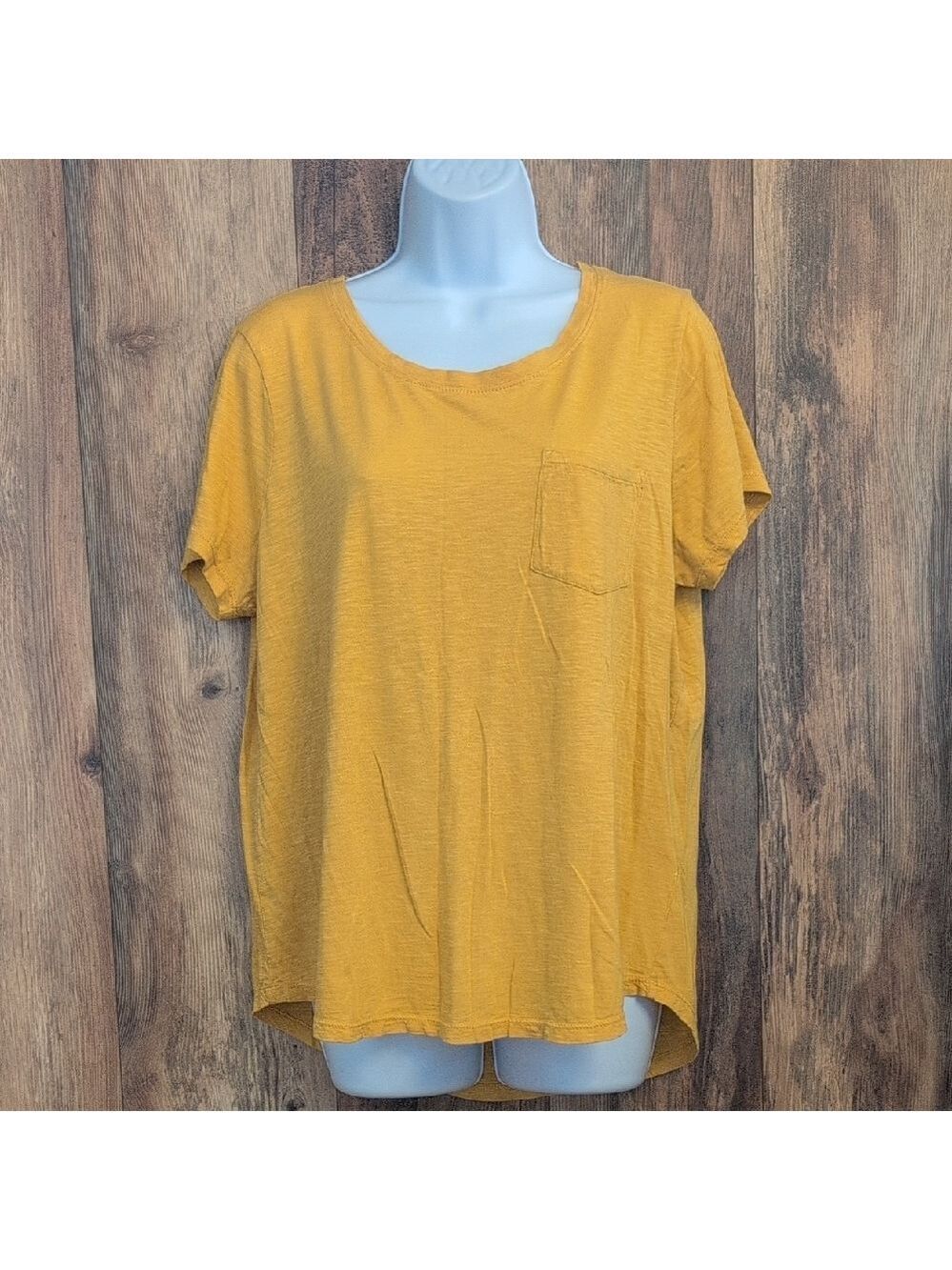 Style & Co Gold Yellow Wide Neck Short Sleeve Tee L